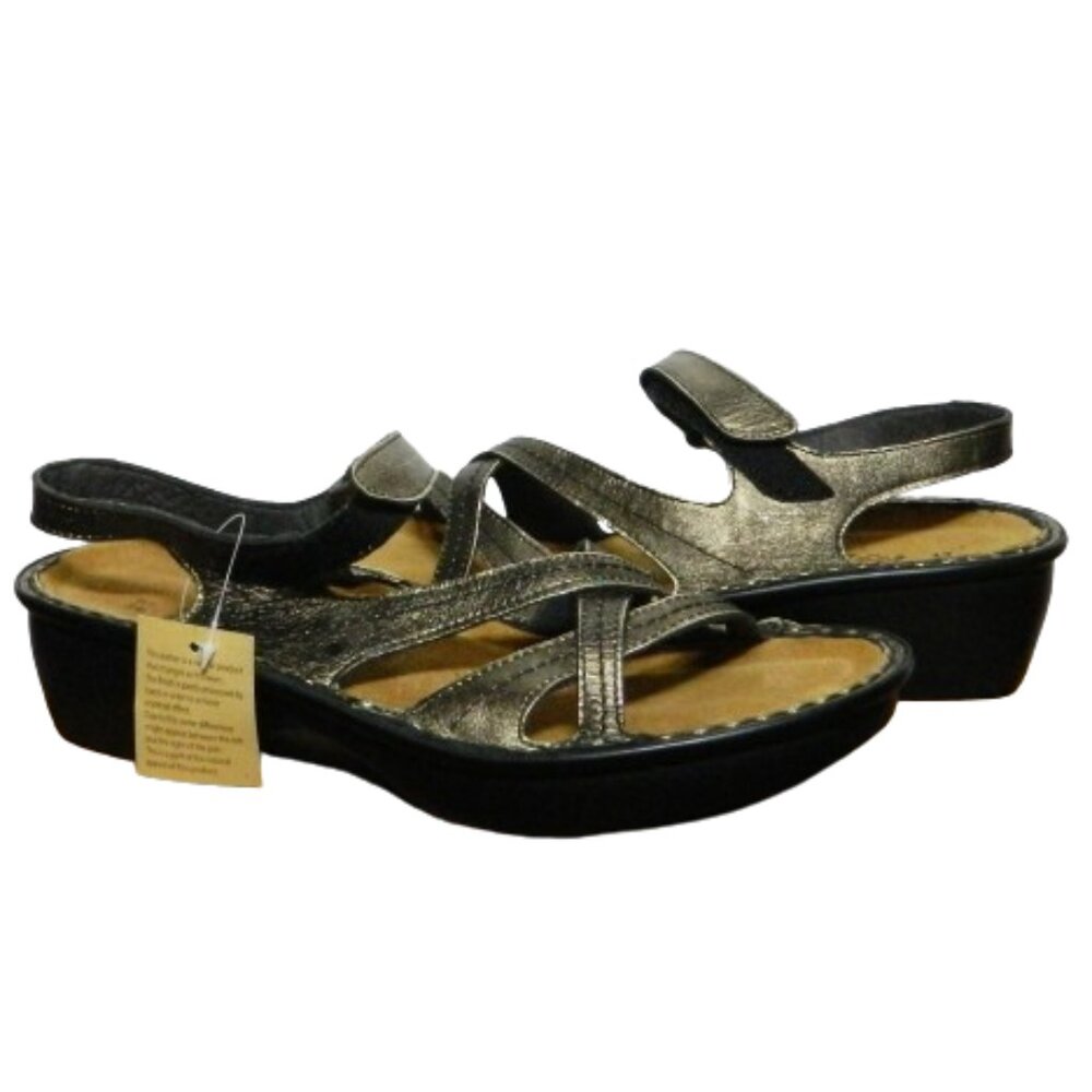 Naot $150 Paris Sandals Metal Leather Euro 42 NIB